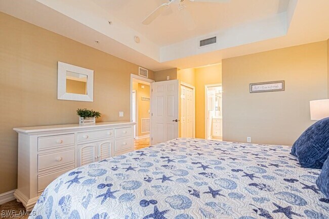Building Photo - 10520 Amiata Way
