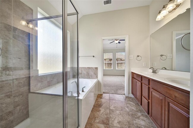 Building Photo - 13742 McKinney Creek Ln
