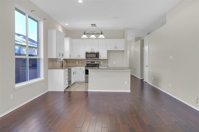 Building Photo - 8345 Winter Falls Tr