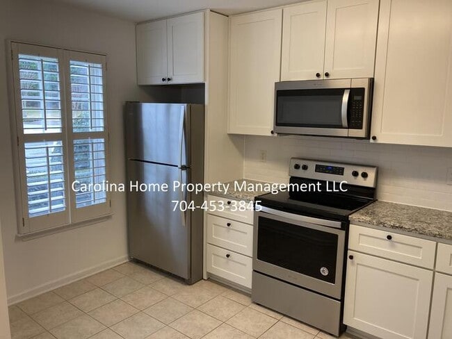 Building Photo - 7487 Pilot Cove Ct