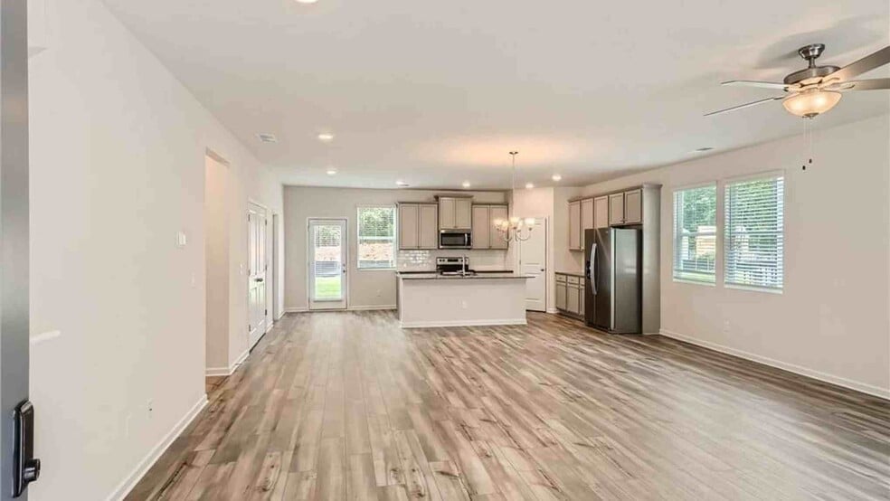 Building Photo - 1065 Thomasville Estate Way