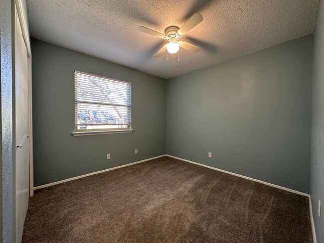 Building Photo - 7306 Broken Arrow Ln