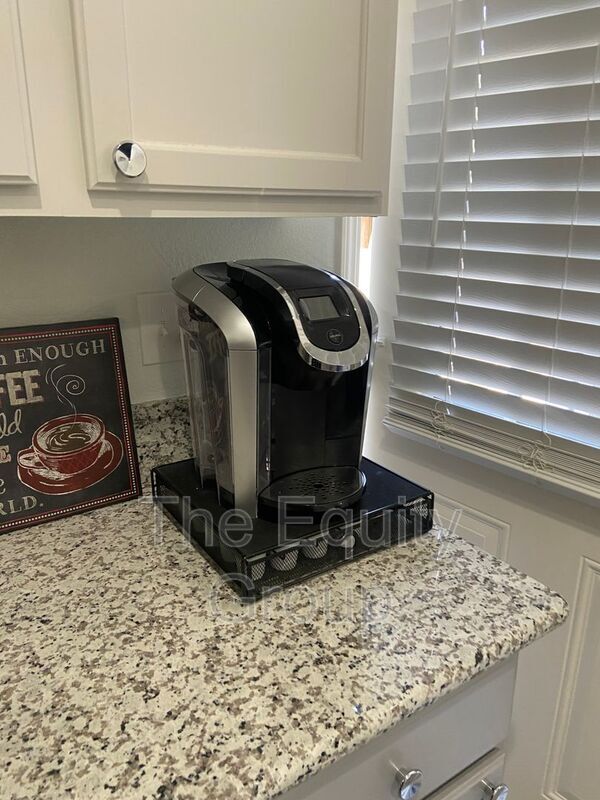 Building Photo - 650 Auburn St