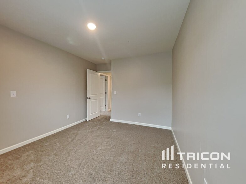 Building Photo - 161 Meadow Vista Lane Angier NC
