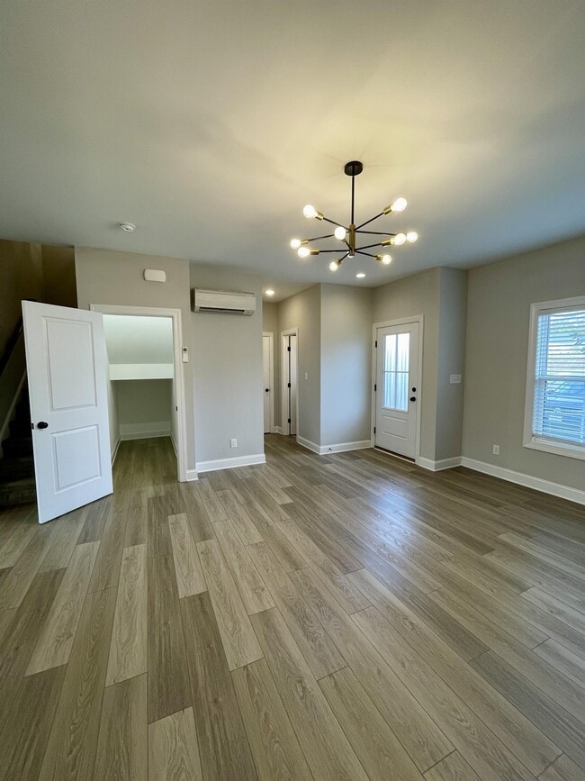 Building Photo - 1005 Ridgestone Ct