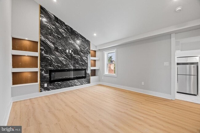 Building Photo - 1309 Marlborough St