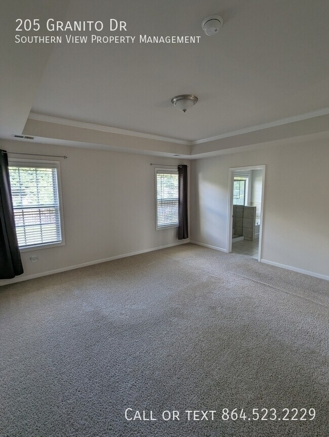 Building Photo - 205 Granito Dr