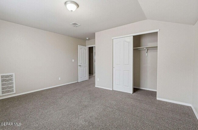 Building Photo - 14625 Lipizzan