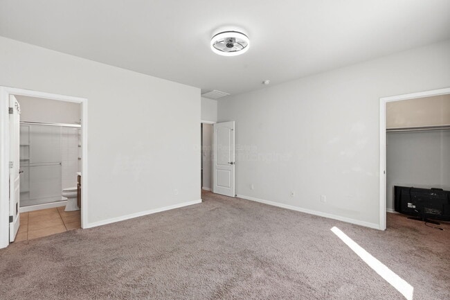 Building Photo - 6737 S Cut Bow Dr