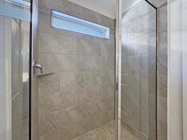 Building Photo - 13806 Quiet Fox Ln