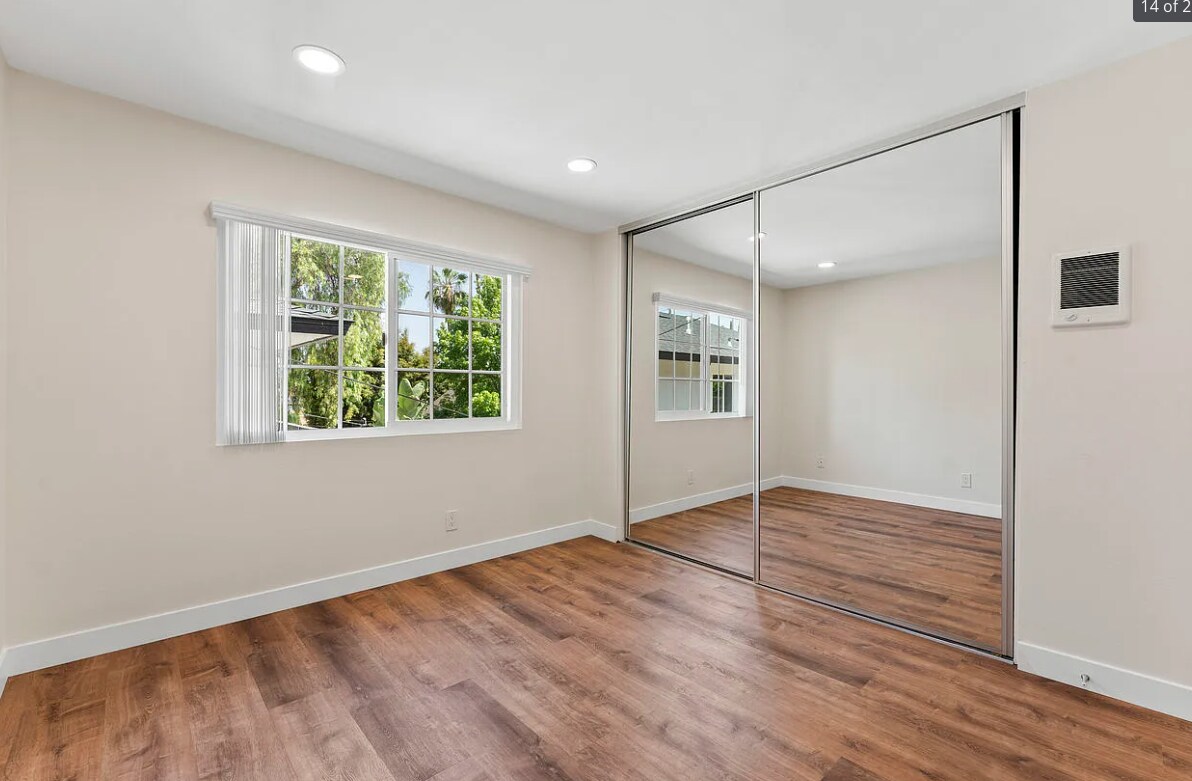 Building Photo - 4572 Nebo Dr