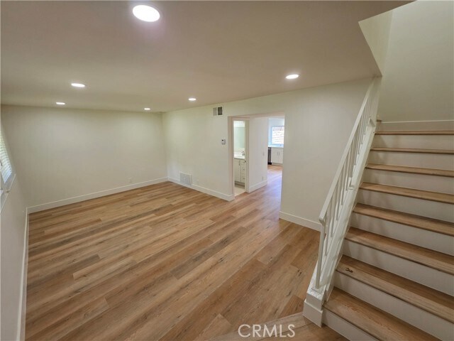 Building Photo - 4331 Larwin Ave