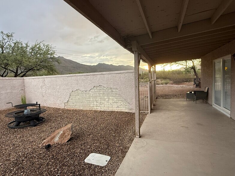 Building Photo - 10361 E Kaibito Pl