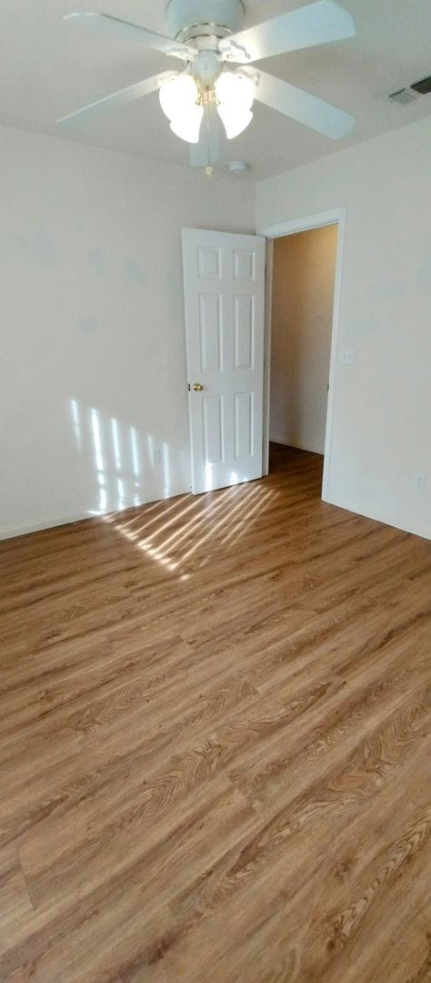 Building Photo - A 3 Bedroom 2 Bath Home in Indian Cover Ne...
