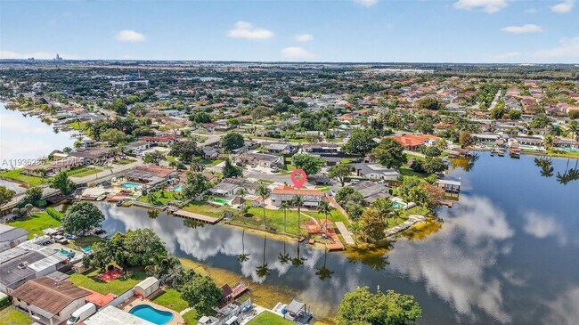 Building Photo - 17841 NW 84th Ct