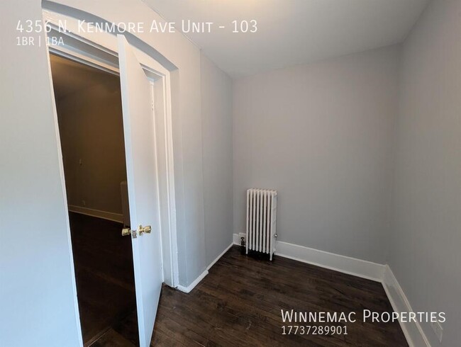 Building Photo - 4356 N Kenmore Ave