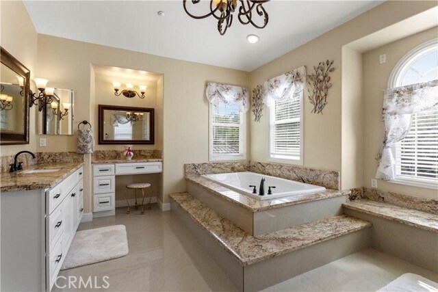 Building Photo - 2493 Woodcreek Rd