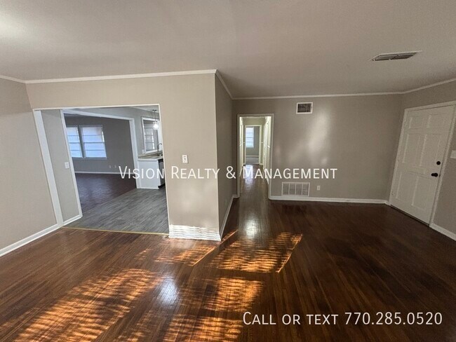 Building Photo - 3608 Sir Michael Dr