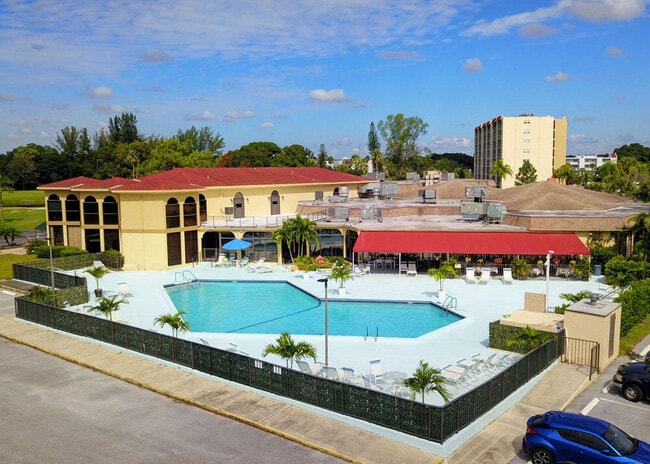 Building Photo - 3661 Via Poinciana