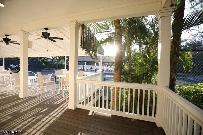 Building Photo - 1546 Sabal Ct