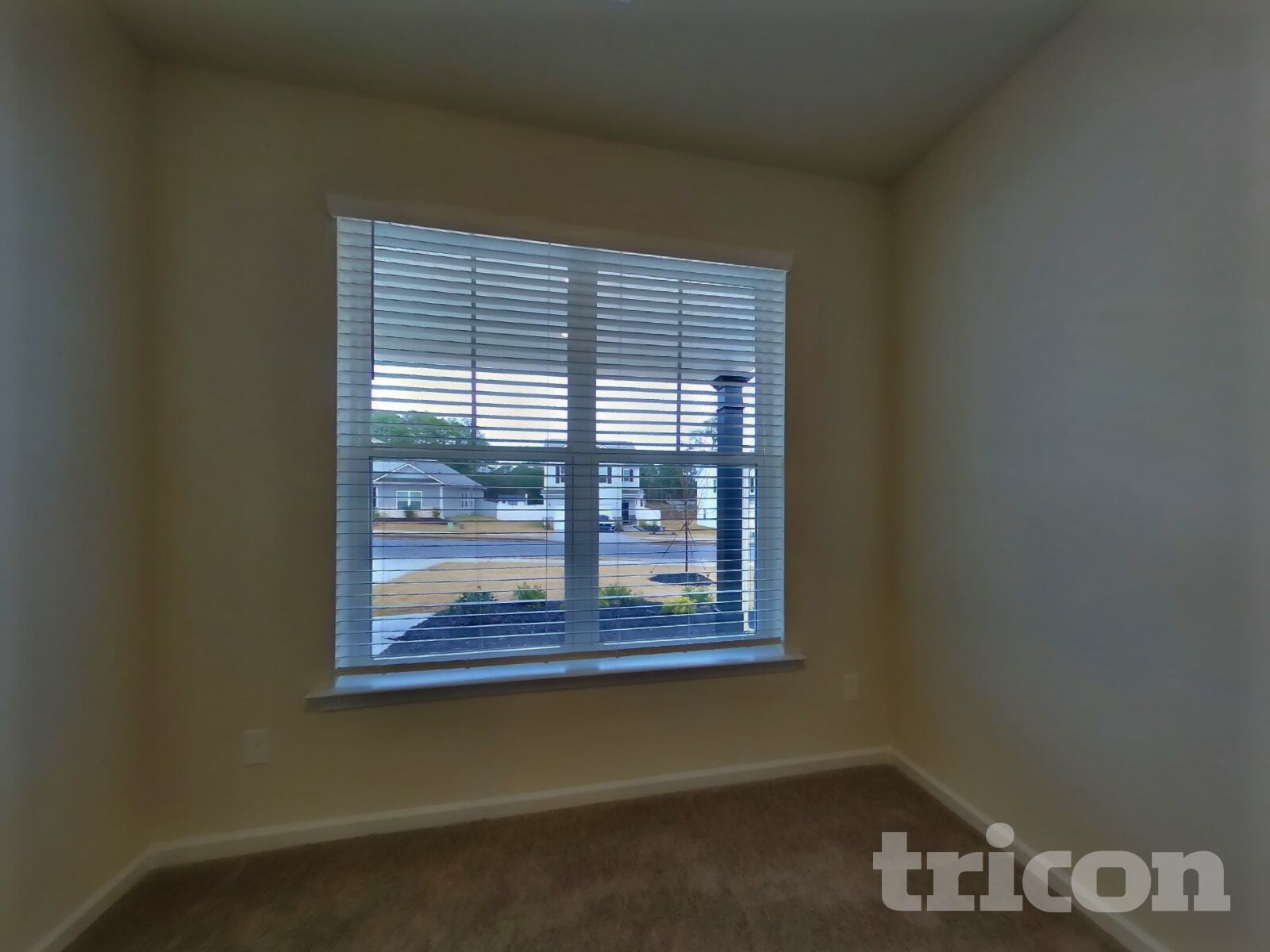 Building Photo - 260 Limestone Cir