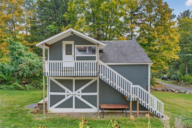 Building Photo - 602 Oscawana Lake Rd