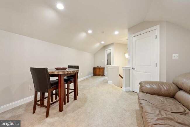 Building Photo - 25792 Racing Sun Dr