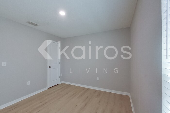 Building Photo - 2799 W Sheila Dr