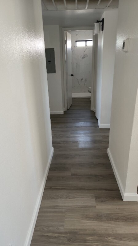 Building Photo - 1311 N Gila St