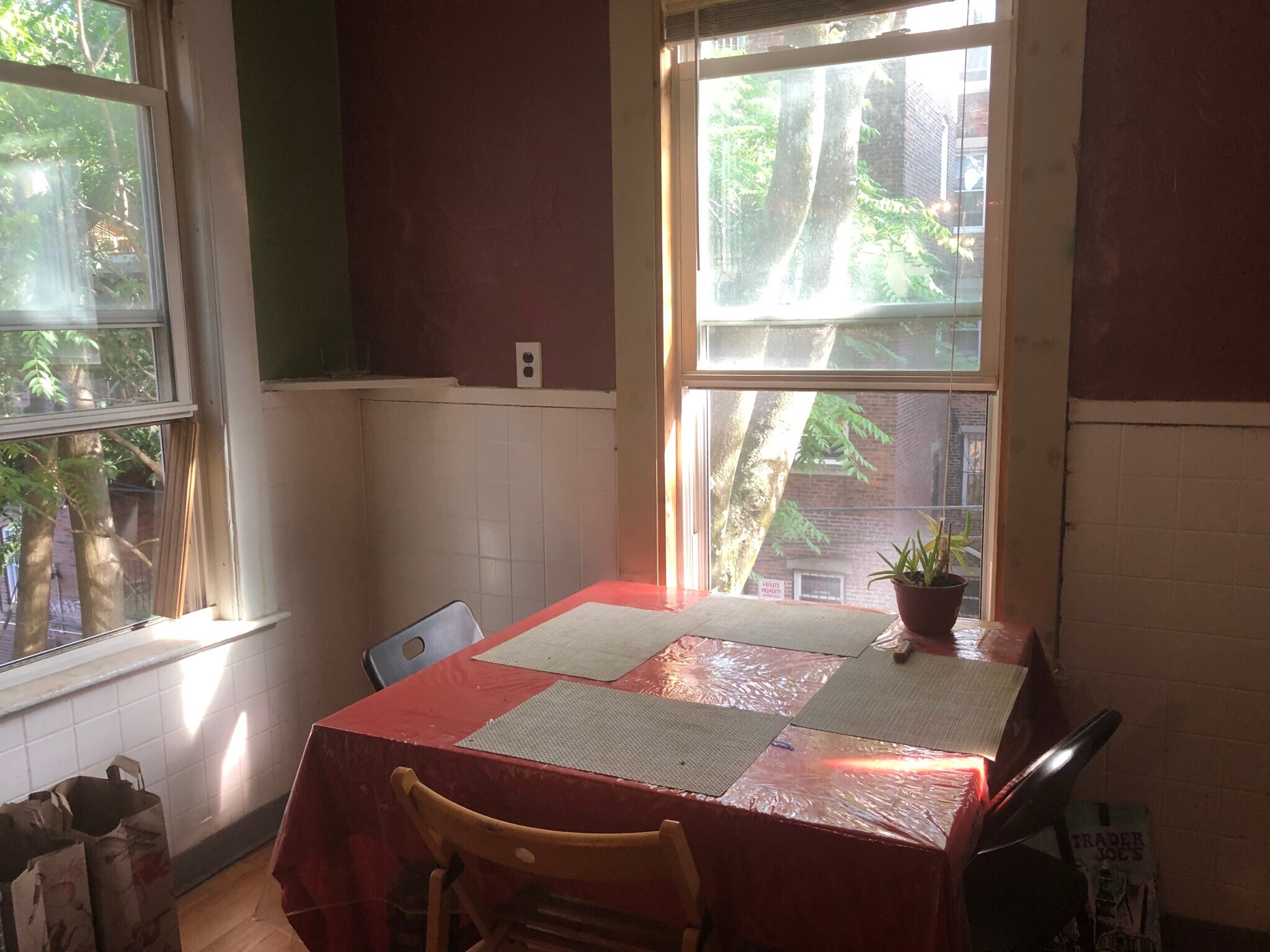 Building Photo - 126 Glenville Ave