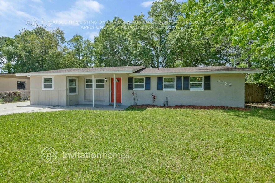 Primary Photo - 4238 Sabine Dr
