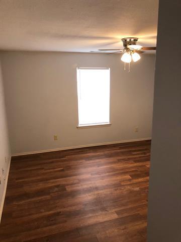 Building Photo - 221 Addison St