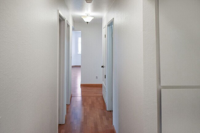 Building Photo - Welcome to Valley Crest Condos!