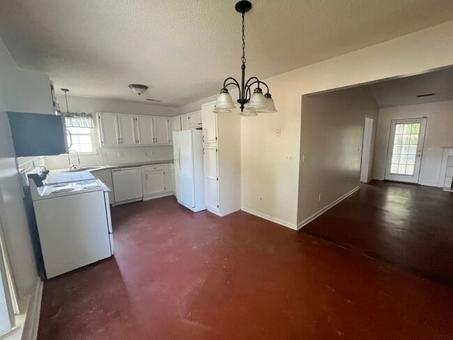 Building Photo - 3 Bedroom 2 Bath House in Hemmingwood - West Ashley