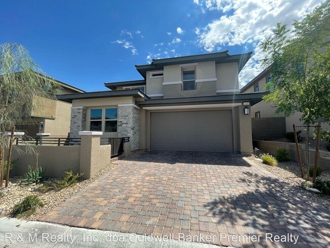 Building Photo - 12483 Point Sierra St