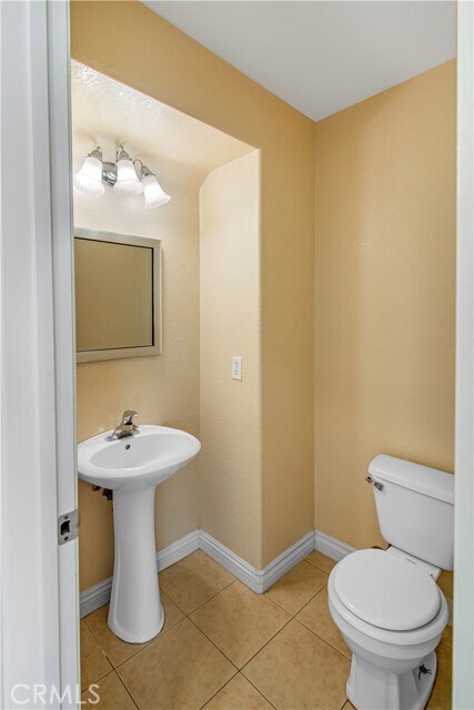 Building Photo - 5960 Abernathy Dr