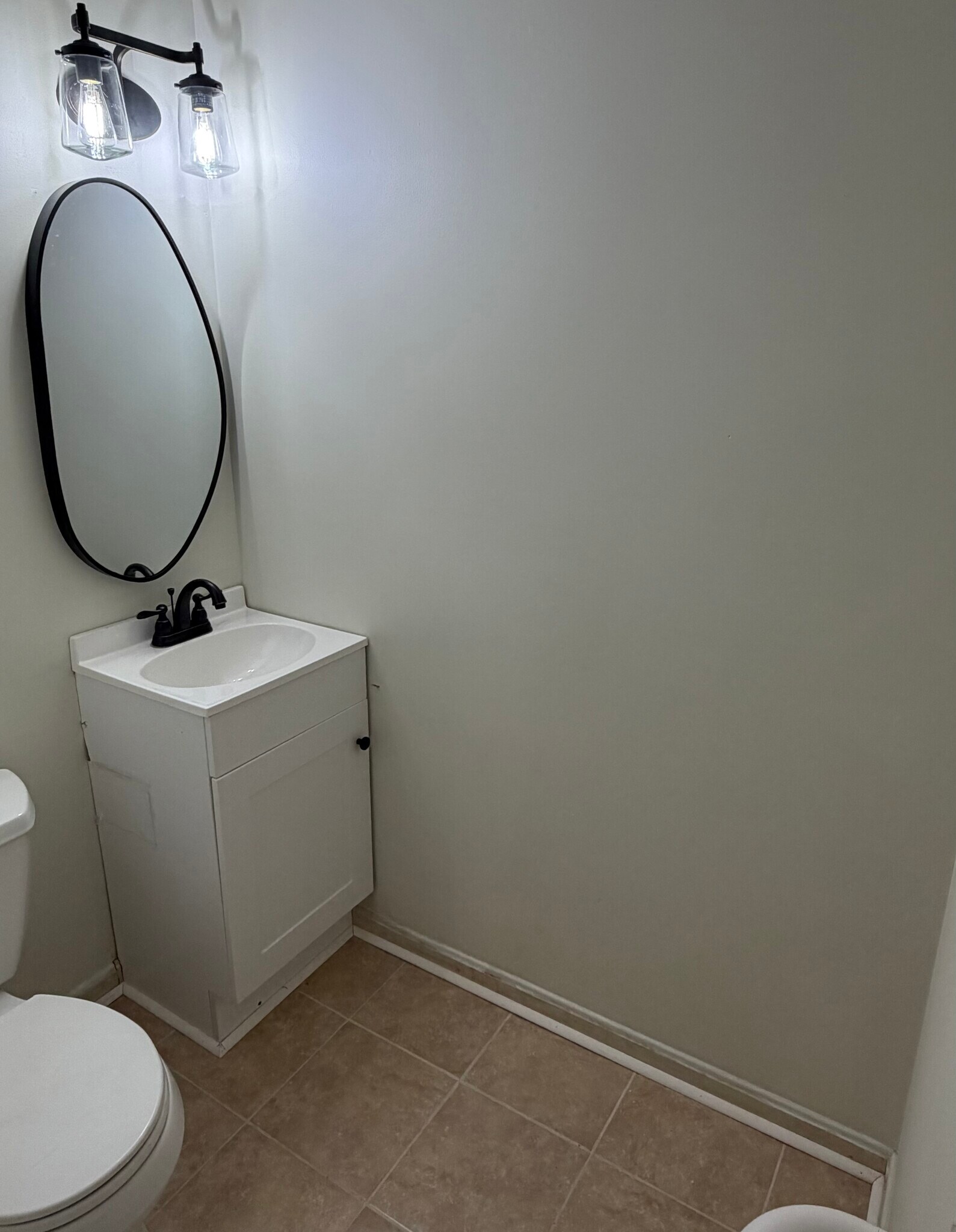 2nd bathroom - 104 E Poplar St