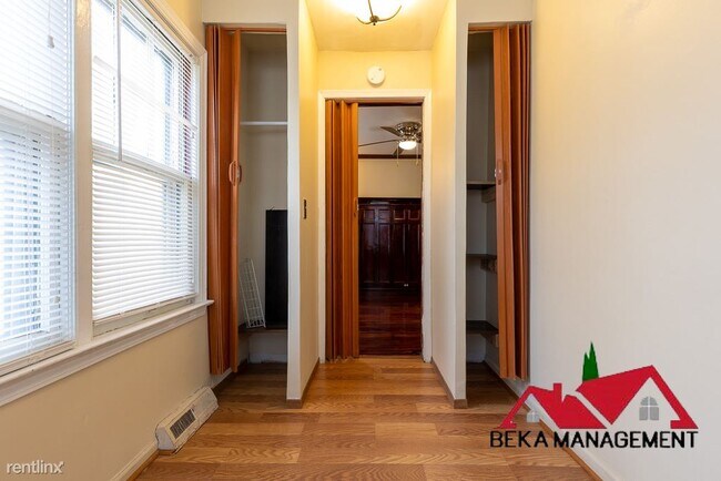 Building Photo - 2 br, 1 bath House - 18235 Brady