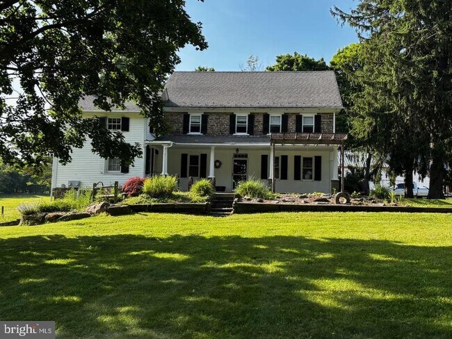 Building Photo - 34 Fretz Rd