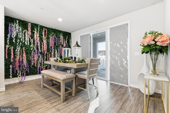 Building Photo - 2812 Lanham Hill Cir