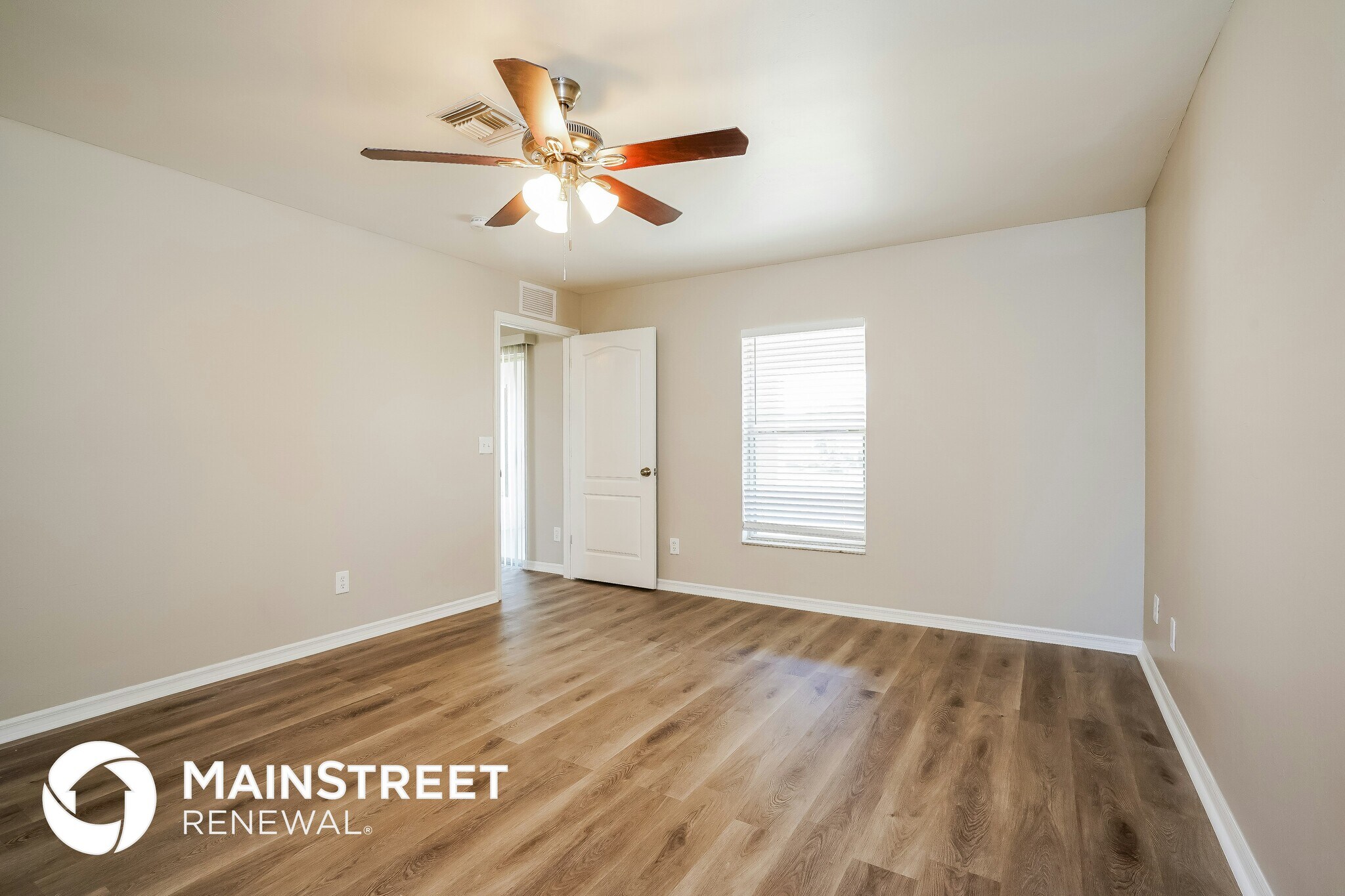 Building Photo - 113 NW 29th Terrace