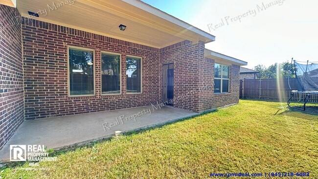 Building Photo - YOUR 3-BED, 2-BATH DREAM HOME AWAITS IN GRAND PRAIRIE