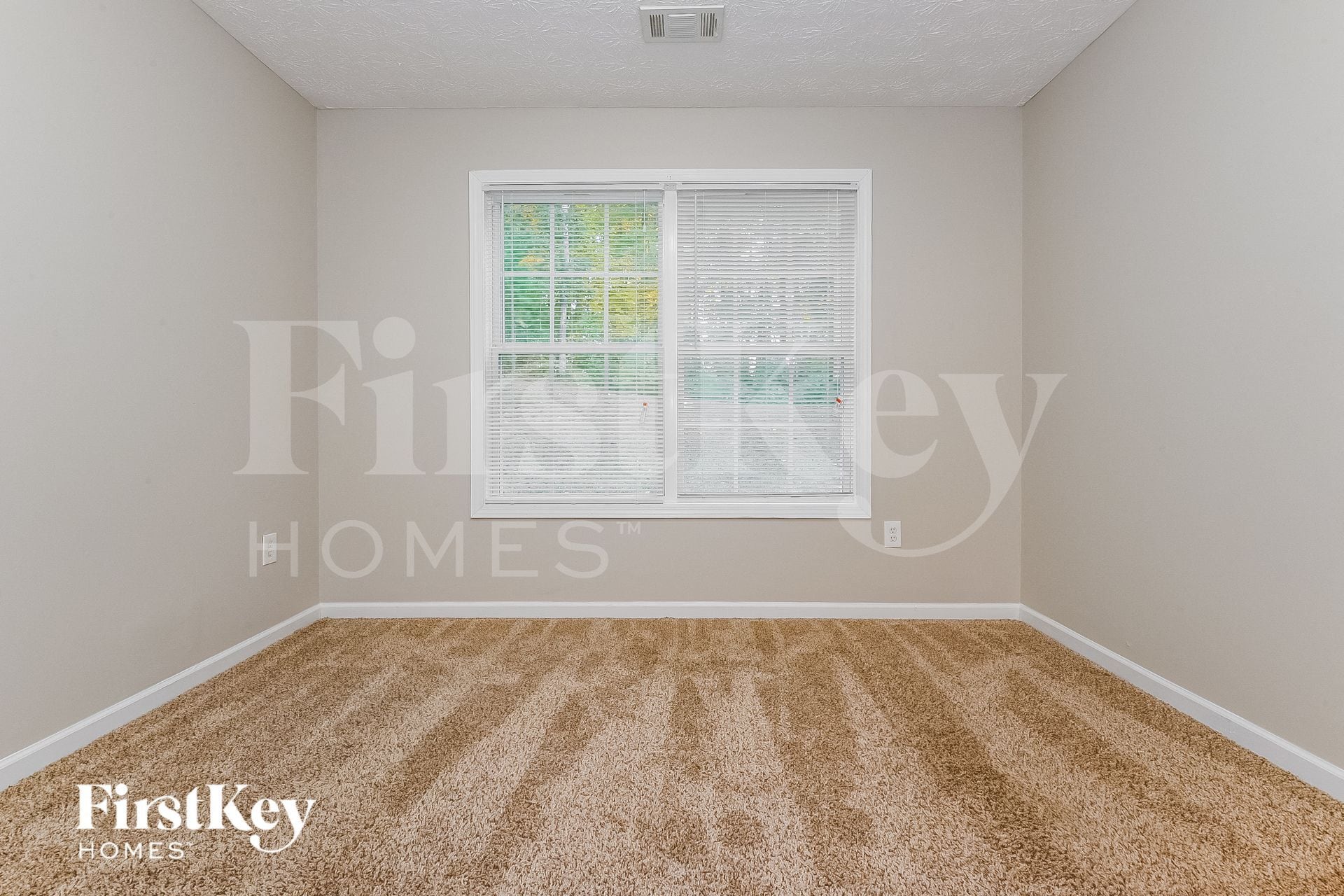 Building Photo - 54 Windcrest Dr