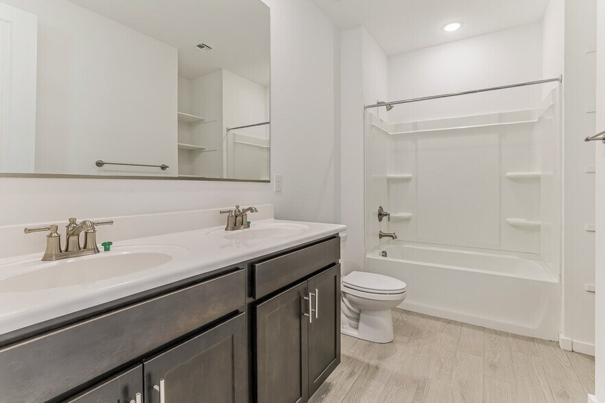 Building Photo - 4565 W Hunter Trl