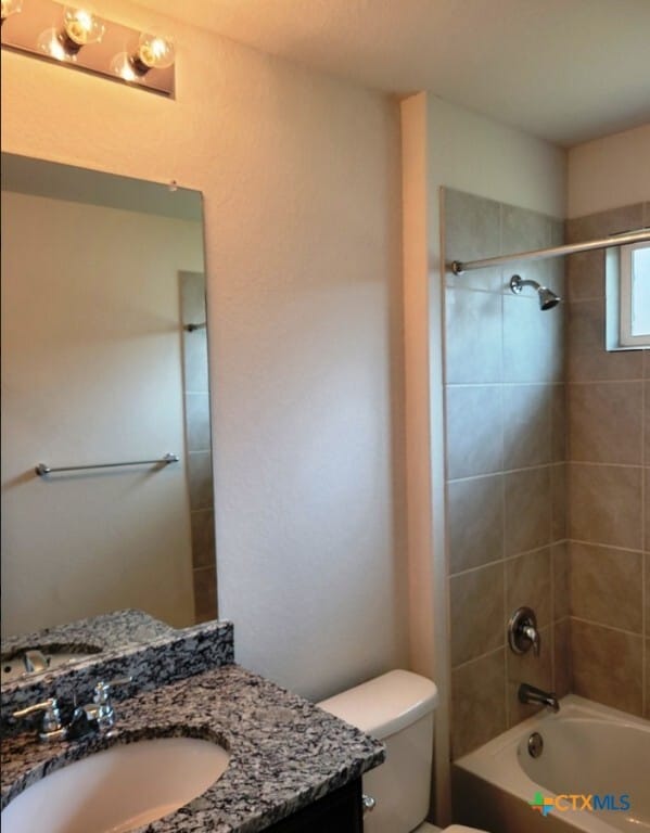 Building Photo - 609 Great Plains