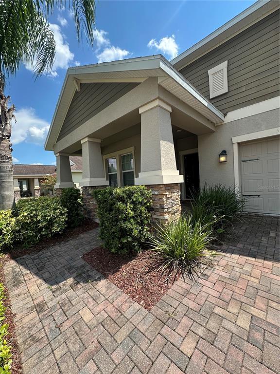 Building Photo - 10132 Lovegrass Ln