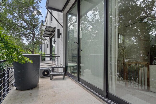Building Photo - 1719 Spyglass Dr
