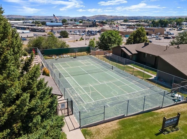 Building Photo - Spacious Condo in West Billings with a ten...