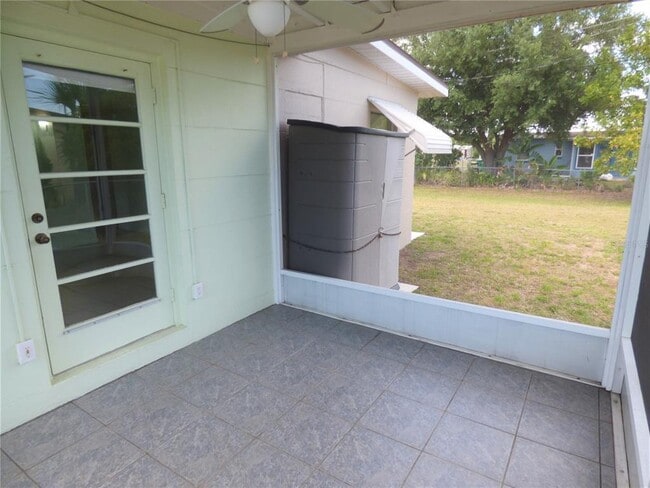 Building Photo - 3372 Croton Terrace