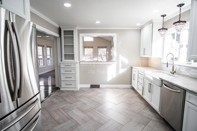 Building Photo - 7205 Canmore Ln NW